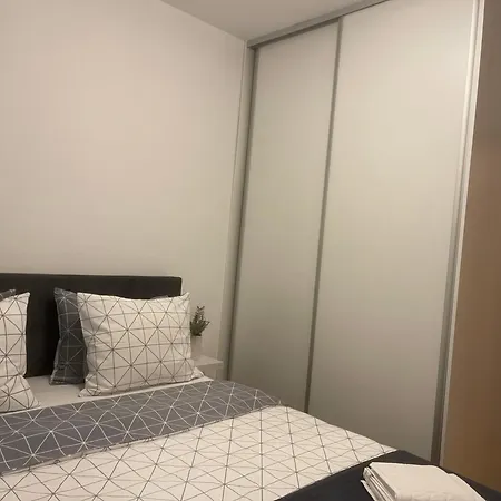 Luna 公寓 塞拉耶佛